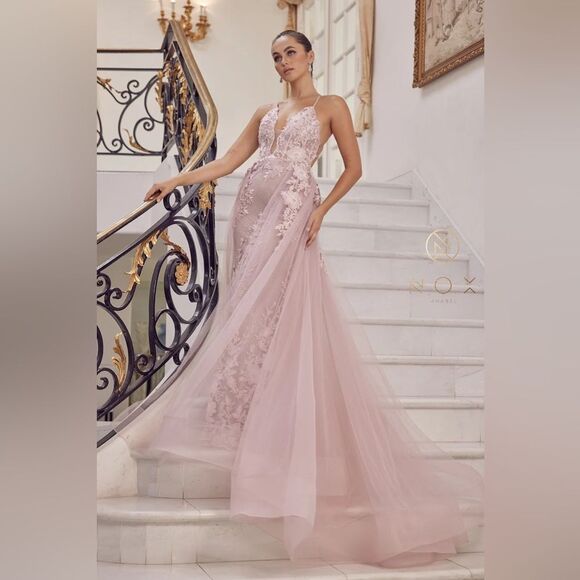 NWT Lace Applique Fitted Overskirt Gown by Nox Anabel F485 SIZE 6 Blush - Picture 1 of 15
